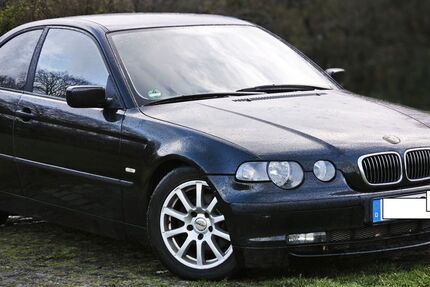 BMW 318 220.000 km 890 &euro; Düsseldorf 40599