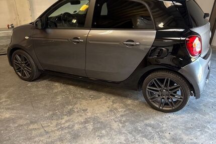 Smart ForFour 75.000 km 11.400 &euro; Oberhausen 46145