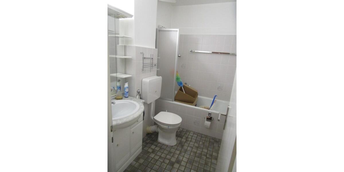 Etagenwohnung Krefeld Benrad - 2 Zimmer, 72 m&sup2;, 540&euro; | Angebot:25368032