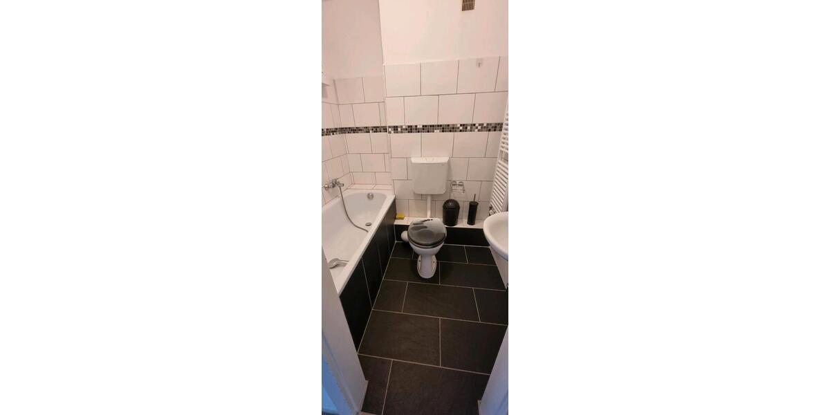 Etagenwohnung Duisburg Duisburg-Mitte - 2.5 Zimmer, 52 m&sup2;, 500&euro; | Angebot:25978306