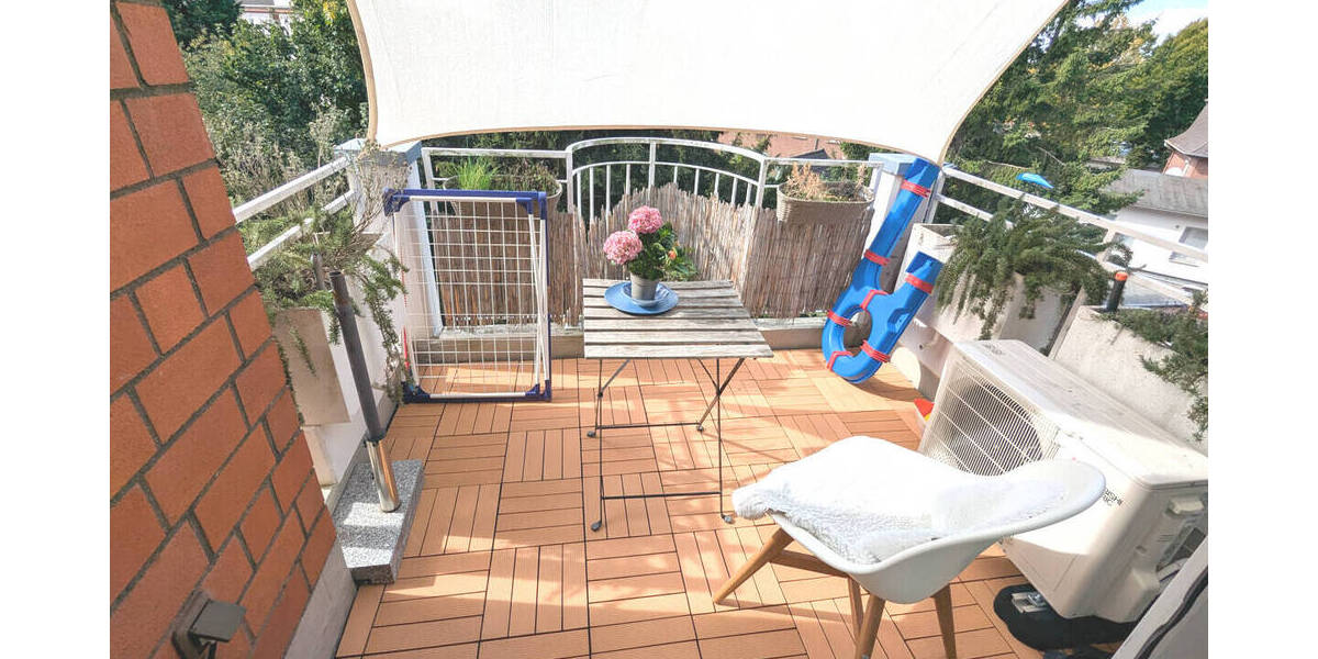 Etagenwohnung Grevenbroich Stadtmitte - 4 Zimmer, 124 m&sup2;, 399.000&euro; | Angebot:26474773