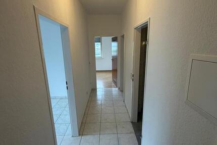 Wohnung Krefeld Cracau - 2 Zimmer, 53 m&sup2;, 530&euro; | Angebot:25718764