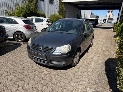 VW Polo 242.000 km 2.000 &euro; Langenfeld 40764