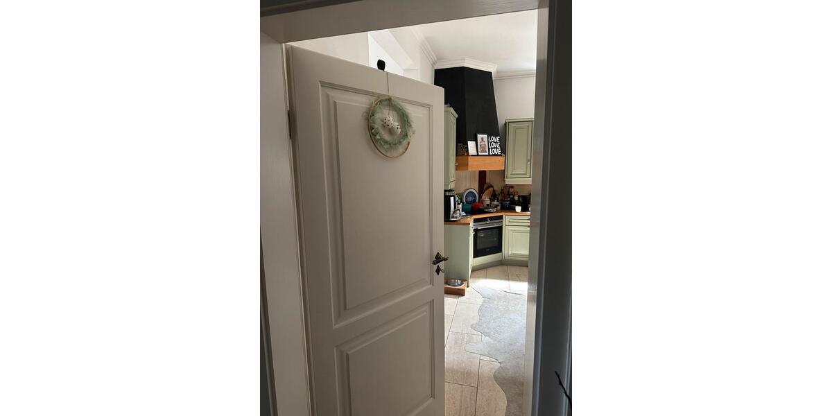 Einfamilienhaus Mönchengladbach West - 7 Zimmer, 290 m&sup2;, 3.360&euro; | Angebot:26126569
