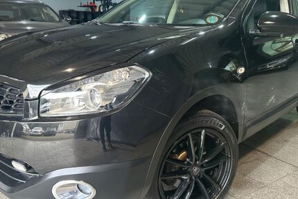 Nissan Qashqai 80.500 km 8.490 &euro; Duisburg 47059