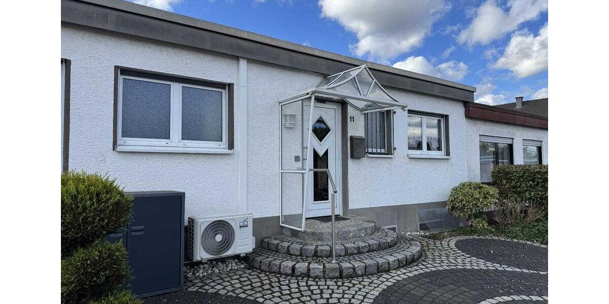 Reihenhaus Langenfeld (Rheinland) - 5 Zimmer, 103 m&sup2;, 425.000&euro; | Angebot:25349877