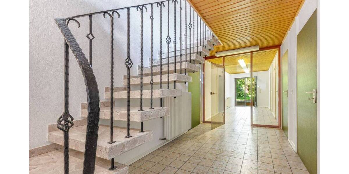 Mehrfamilienhaus, Wohnhaus Heiligenhaus Isenbügel - 6 Zimmer, 185 m&sup2;, 698.000&euro; | Angebot:25683152