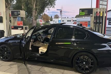 BMW 330 79.999 km 32.499 &euro; Duisburg 47167