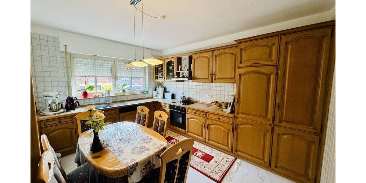 Reihenendhaus Krefeld Fischeln - 5 Zimmer, 121 m&sup2;, 480.000&euro; | Angebot:25743747