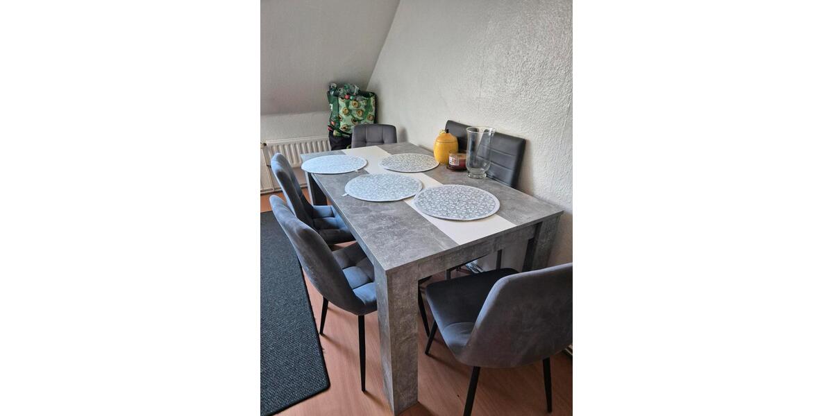 Dachgeschoßwohnung Krefeld Dießem - 2 Zimmer, 50 m&sup2;, 490&euro; | Angebot:26187162