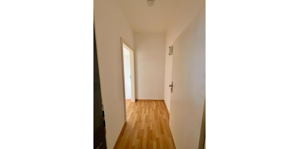 Etagenwohnung Krefeld Benrad - 1 Zimmer, 460&euro; | Angebot:23699421