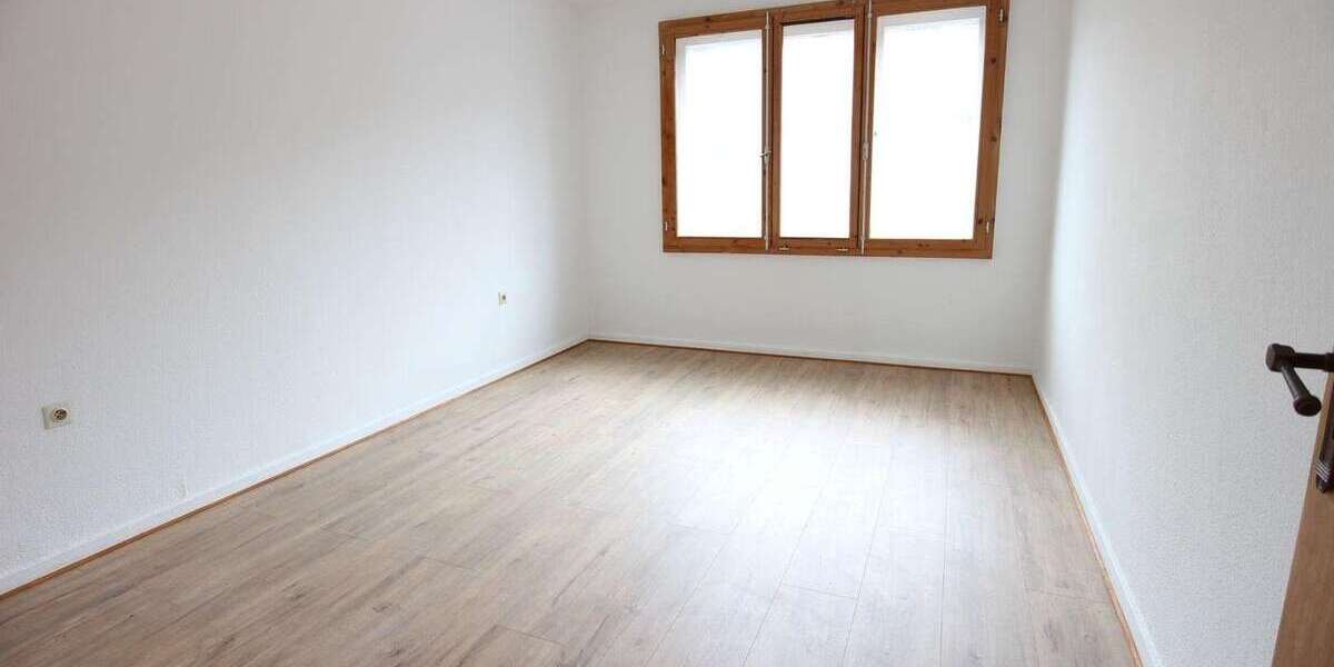 Etagenwohnung Düsseldorf Oberbilk - 2 Zimmer, 39 m&sup2;, 570&euro; | Angebot:26013218