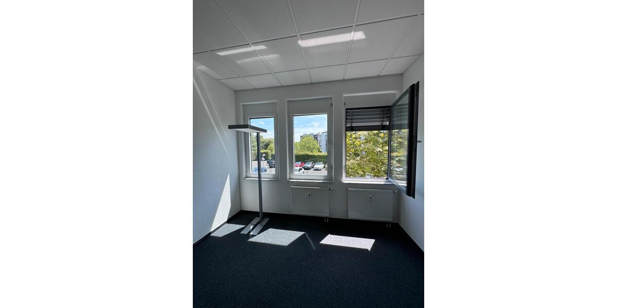 Gewerbeobjekt Langenfeld (Rheinland) - 11&euro; | Angebot:24763357