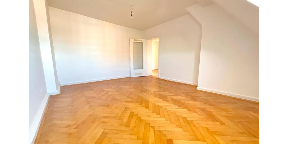 Dachgeschoßwohnung Krefeld - 2 Zimmer, 58 m&sup2;, 499&euro; | Angebot:26648392