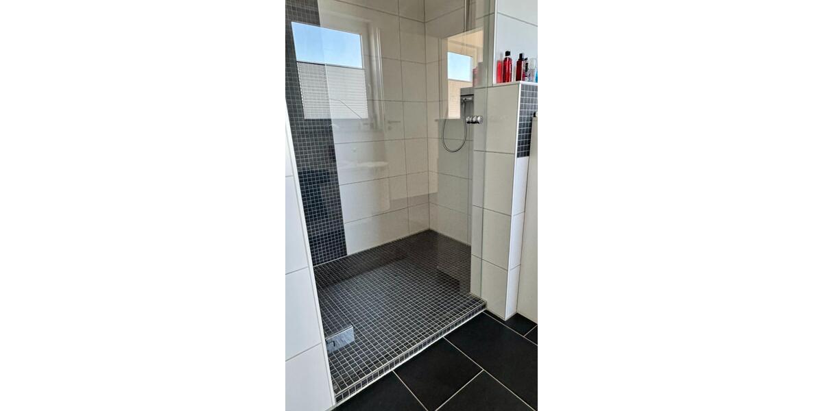 Maisonettenwohnung Korschenbroich - 3.5 Zimmer, 124 m&sup2;, 550.000&euro; | Angebot:25297050