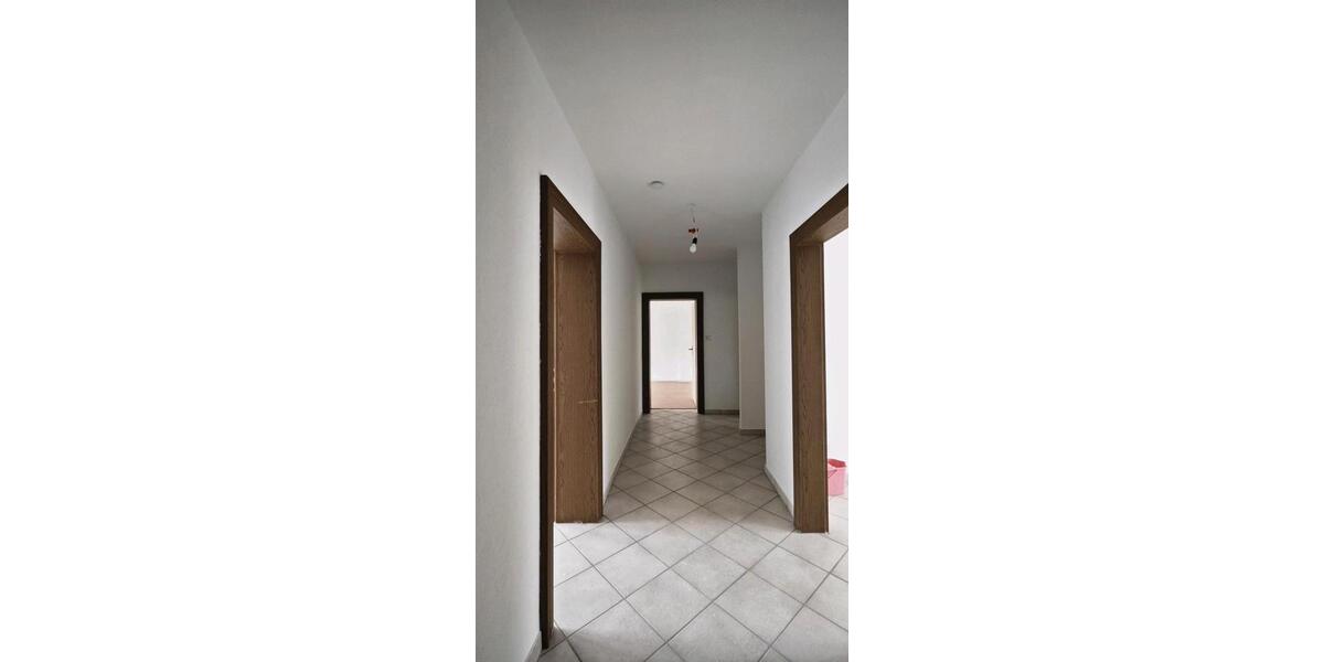 Etagenwohnung Mönchengladbach - 2 Zimmer, 75 m&sup2;, 700&euro; | Angebot:26677964