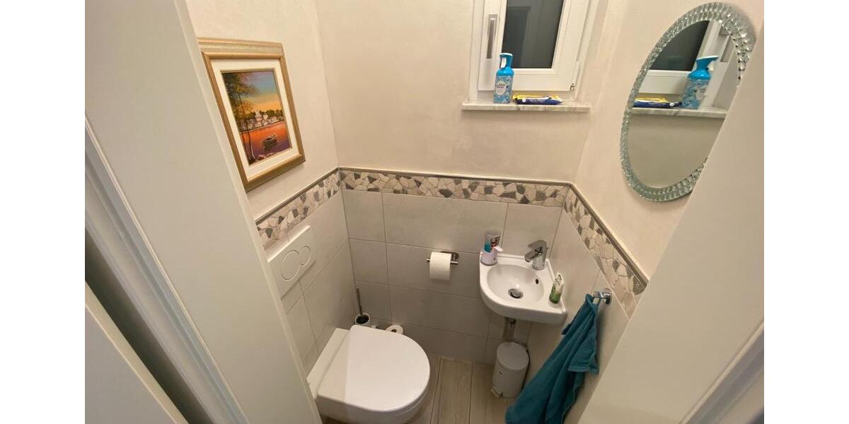 Doppelhaushälfte Duisburg Huckingen - 7 Zimmer, 120 m&sup2;, 599.000&euro; | Angebot:25580077