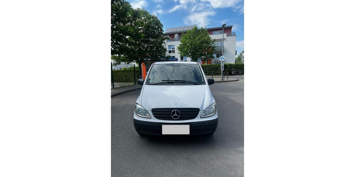 Mercedes-Benz Vito 275.502 km 9.500 &euro; Dormagen 41540