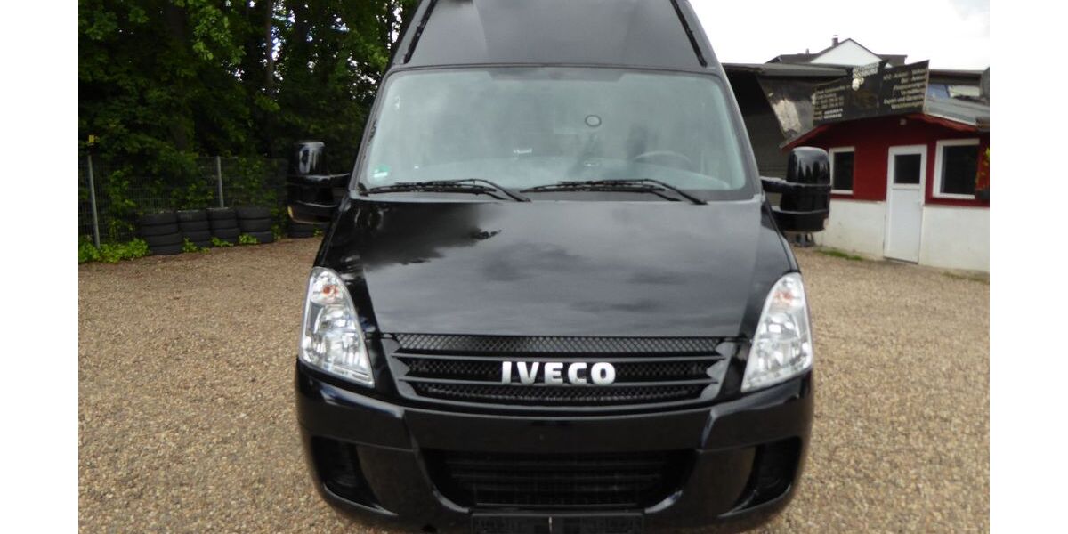 IVECO Andere 430.000 km 8.990 &euro; Duisburg 47249
