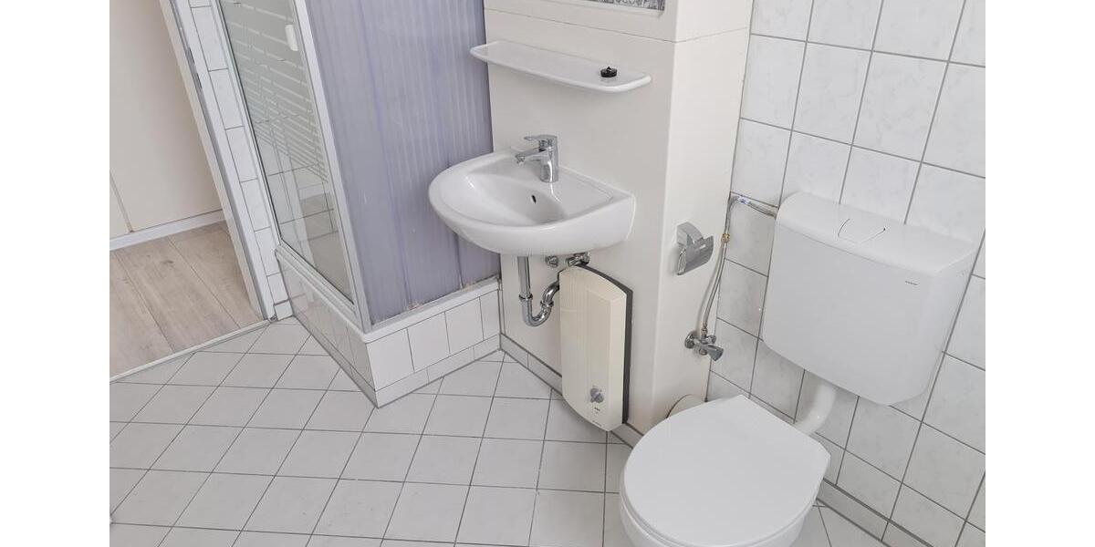 Etagenwohnung Duisburg Hamborn - 4 Zimmer, 82 m&sup2;, 558&euro; | Angebot:26008877