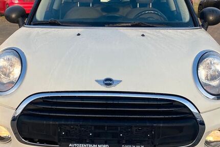 Mini ONE 123.241 km 7.990 &euro; Duisburg 47169