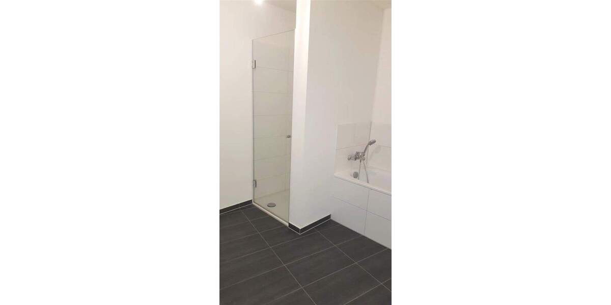 Etagenwohnung Mönchengladbach Stadtmitte - 3 Zimmer, 87 m&sup2;, 1.158&euro; | Angebot:25707467