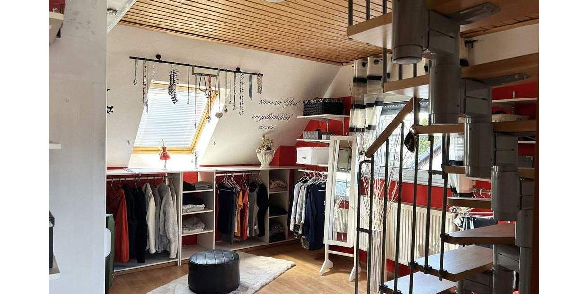 Einfamilienhaus Hilden Kalstert - 3 Zimmer, 125 m&sup2;, 595.000&euro; | Angebot:25772600