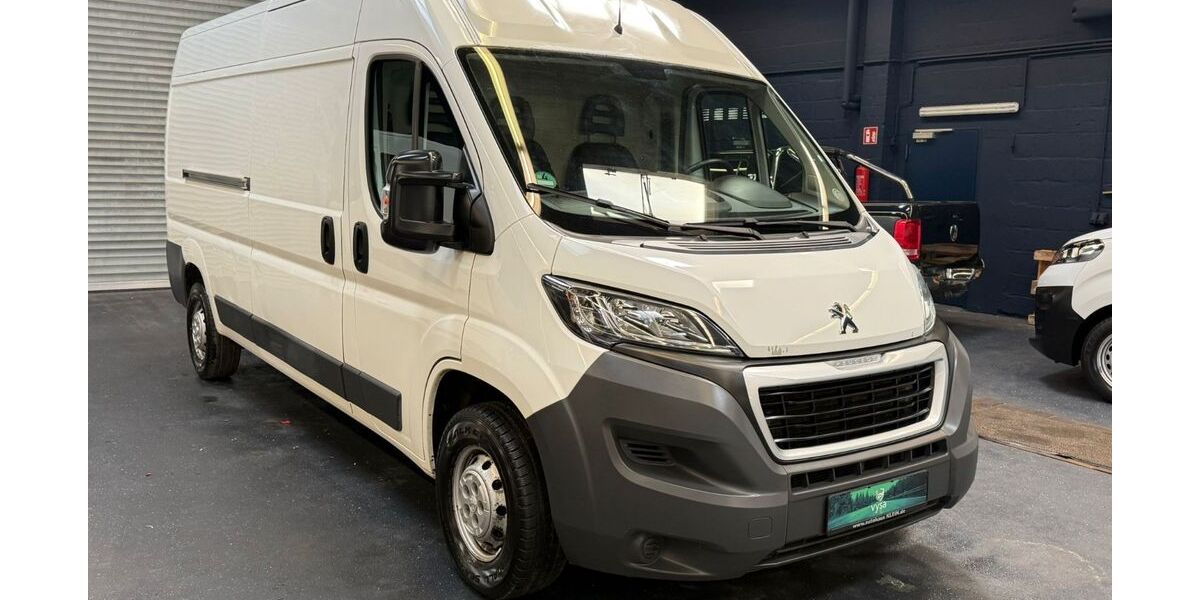 Peugeot Boxer 97.000 km 12.950 &euro; Hilden 40721