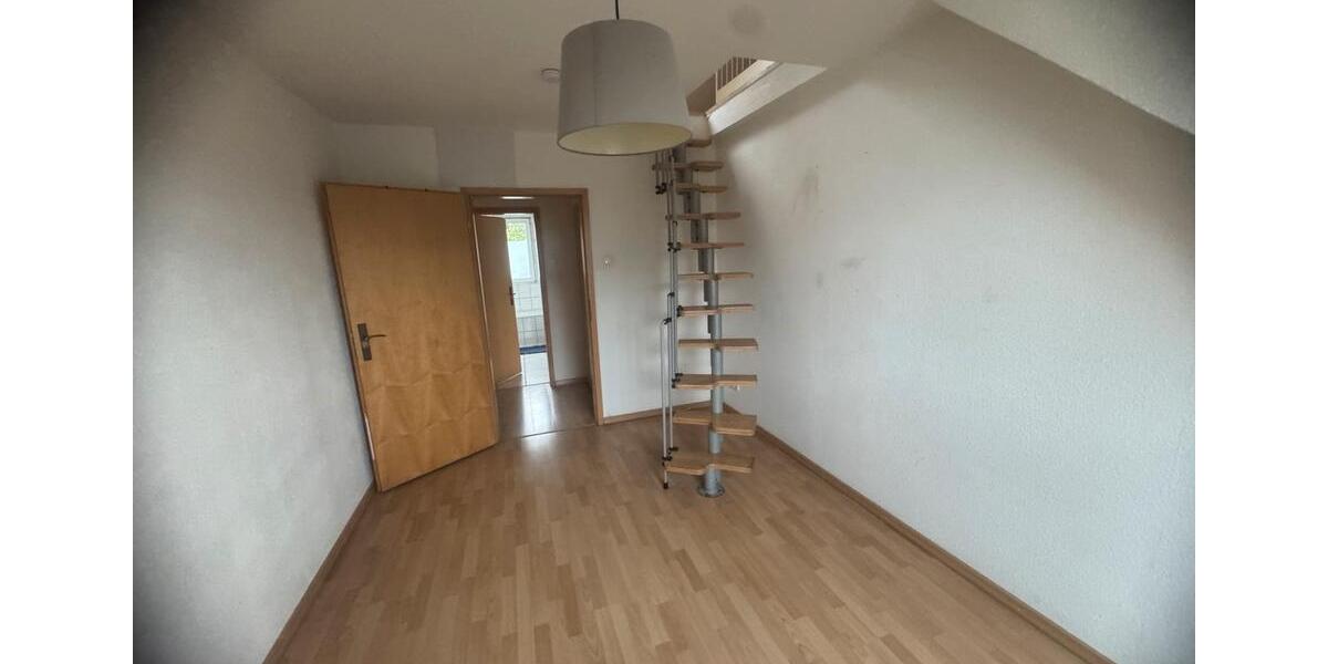 Etagenwohnung Duisburg Beeck - 3 Zimmer, 80 m&sup2;, 450&euro; | Angebot:26507396