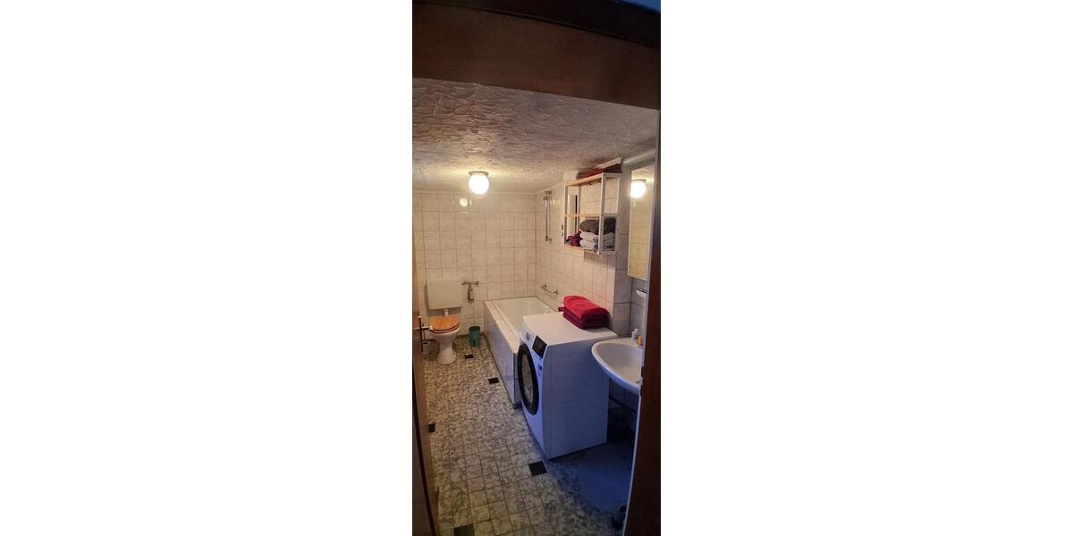 Erdgeschoßwohnung Jüchen - 2 Zimmer, 50 m&sup2;, 350&euro; | Angebot:25842769