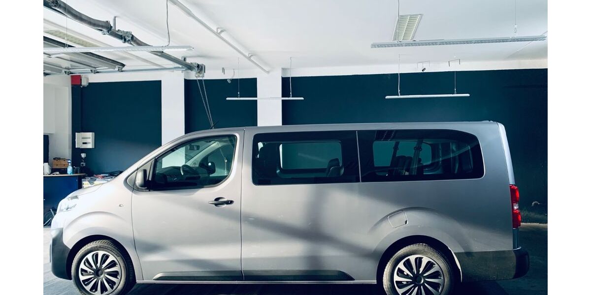 Opel Vivaro 57.800 km 20.999 &euro; Hilden 40723