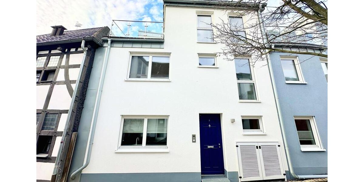 Etagenwohnung Hilden - 3 Zimmer, 122 m&sup2;, 2.340&euro; | Angebot:23474218