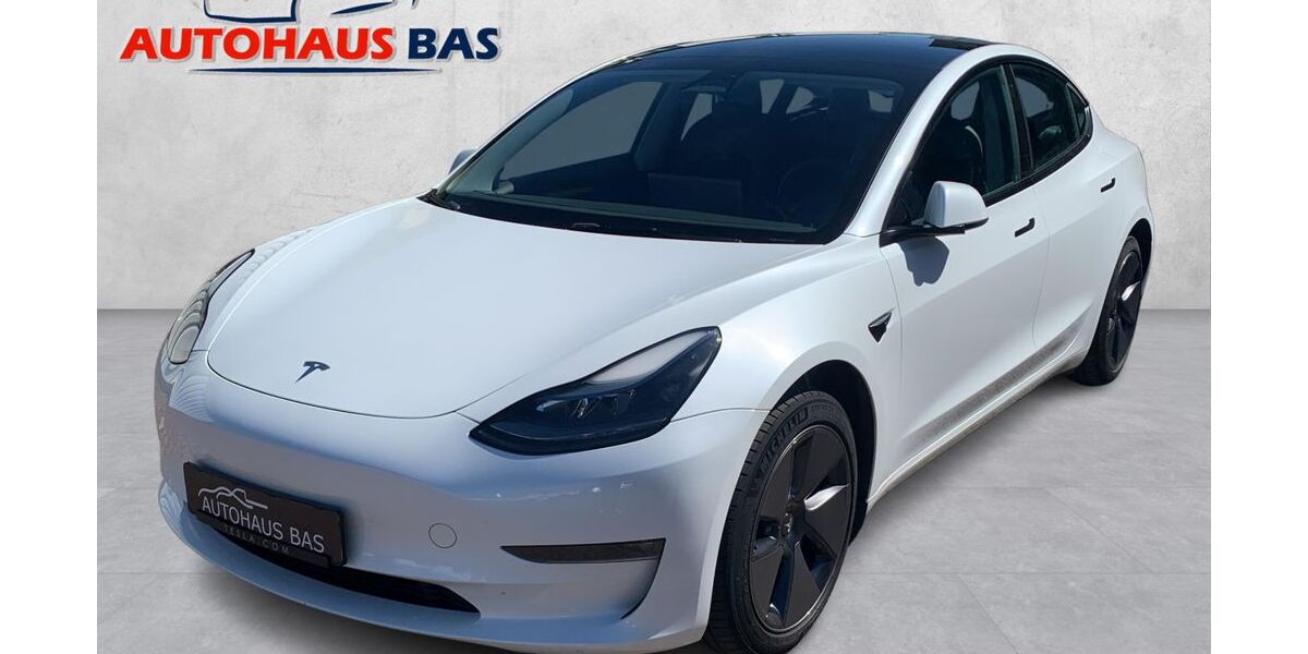Tesla Model 3 154.987 km 24.550 &euro; Kaarst 41564