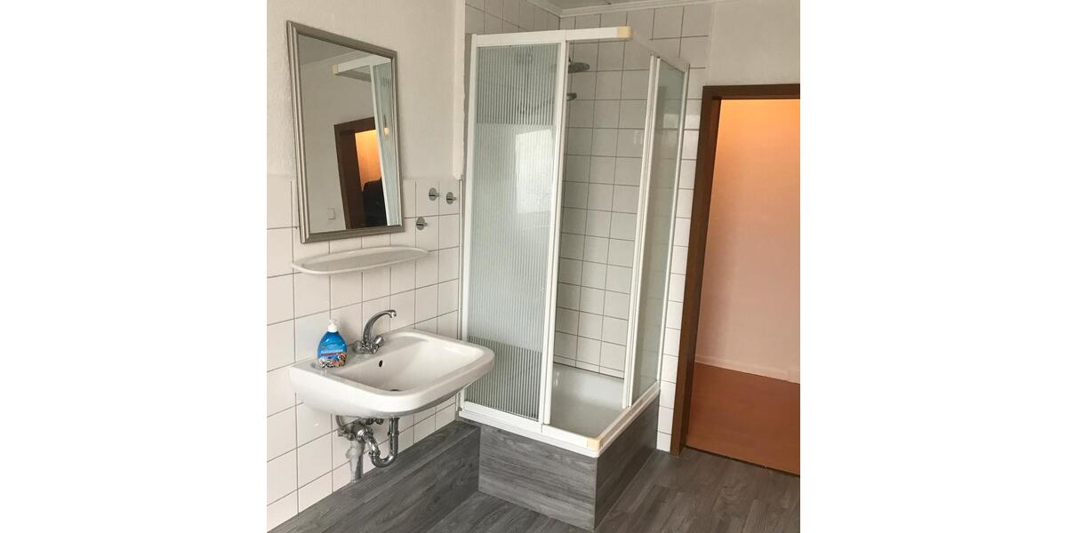 Etagenwohnung Moers - 2 Zimmer, 50 m&sup2;, 435&euro; | Angebot:25257694