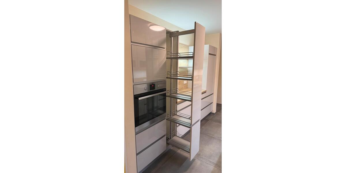 Etagenwohnung Duisburg Rheinhausen - 3 Zimmer, 94 m&sup2;, 1.100&euro; | Angebot:26014773