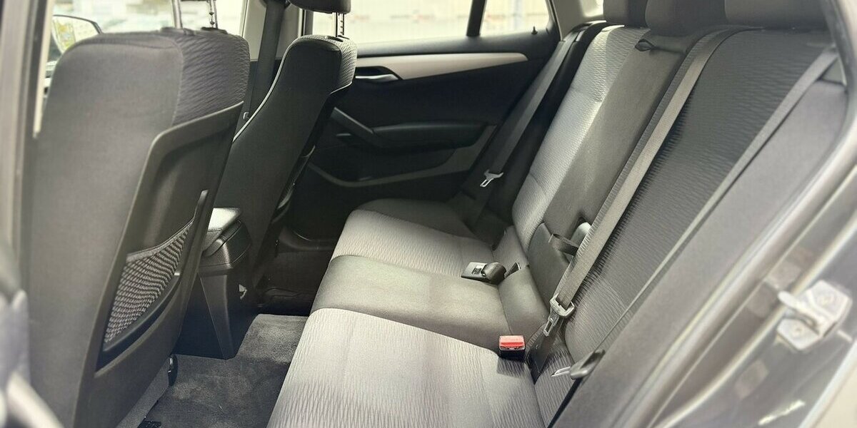 BMW X1 18 i / Automatik / Navi / AHK / ALU 122.000 km 13.890 &euro; Mönchengladbach 41066