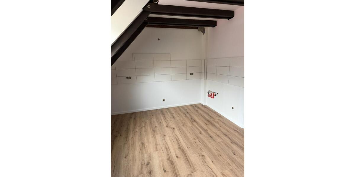 Maisonettenwohnung Krefeld Bockum - 2 Zimmer, 70 m&sup2;, 950&euro; | Angebot:25343091