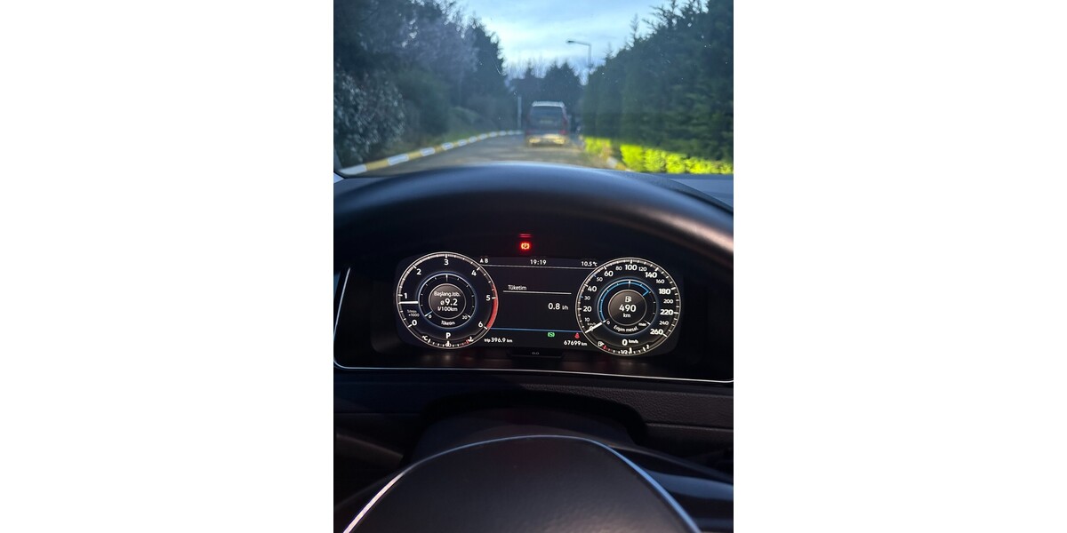 VW Golf 68.000 km 18.500 &euro; Mönchengladbach 41061