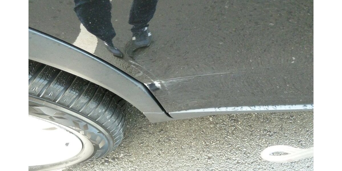 BMW X3 2.0 D x drive Autom. Pano Leder Lachschäden 313.000 km 8.700 &euro; Ratingen 40885