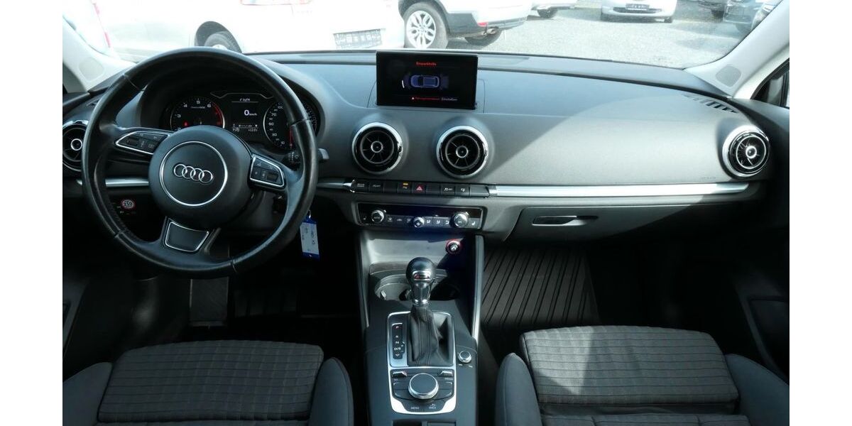 Audi A3 110.000 km 11.900 &euro; Mönchengladbach 41063