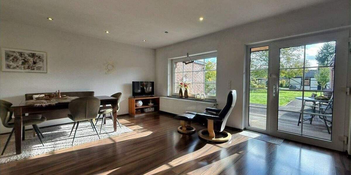 Doppelhaushälfte Mönchengladbach Neuwerk - 4 Zimmer, 111 m&sup2;, 319.000&euro; | Angebot:25744193