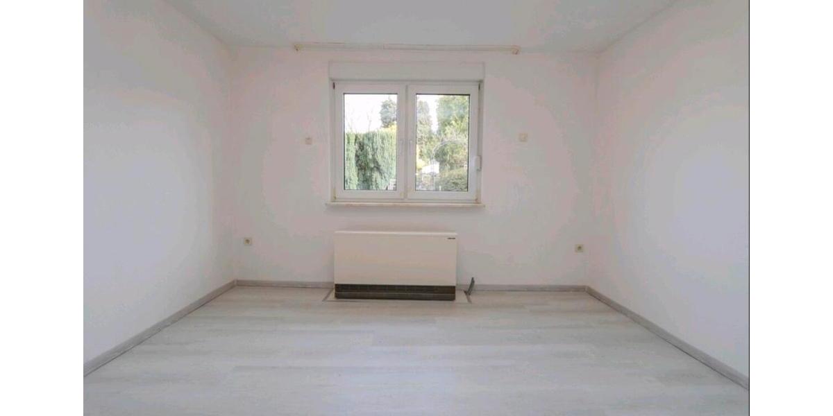 Erdgeschoßwohnung Mönchengladbach Nord - 2 Zimmer, 68 m&sup2;, 480&euro; | Angebot:26680695