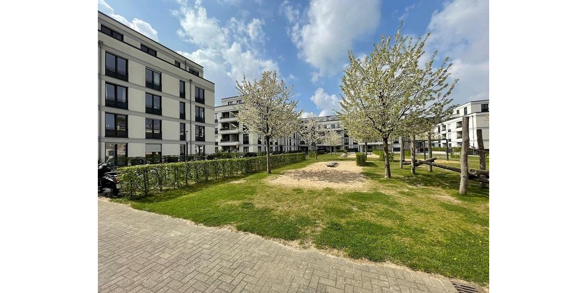 Etagenwohnung Düsseldorf Stadtbezirk 3 - 4 Zimmer, 112 m&sup2;, 1.984&euro; | Angebot:25381981