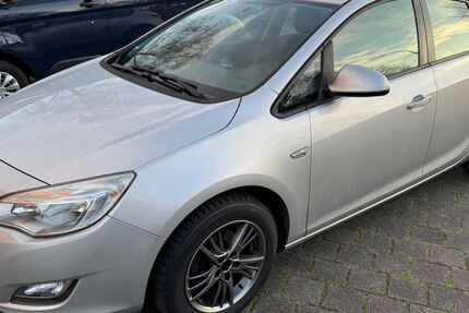 Opel Astra 128.000 km 6.750 &euro; Neuss 41462