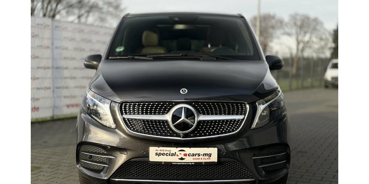 Mercedes-Benz V 300 d lang /4matic/ AMG / 8 Sitze/Pano/ El.tür 55.000 km 59.900 &euro; Mönchengladbach 41066