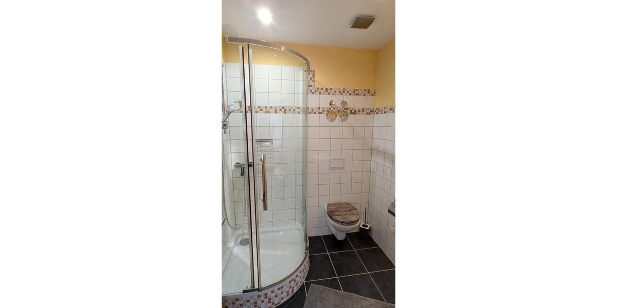 Mehrfamilienhaus, Wohnhaus Jüchen - 22 Zimmer, 450 m&sup2;, 425.000&euro; | Angebot:24382961