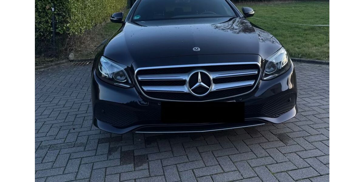 Mercedes-Benz E 200 120.000 km 22.500 &euro; Meerbusch 40670
