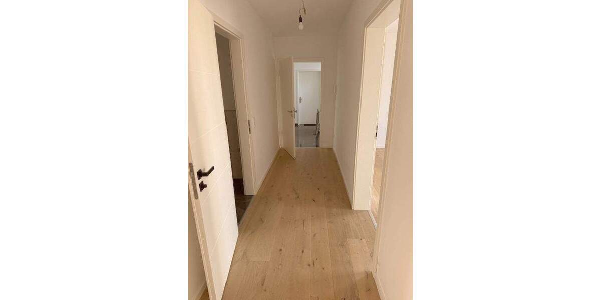 Etagenwohnung Kaarst Vorst - 3 Zimmer, 138 m&sup2;, 2.070&euro; | Angebot:26554982
