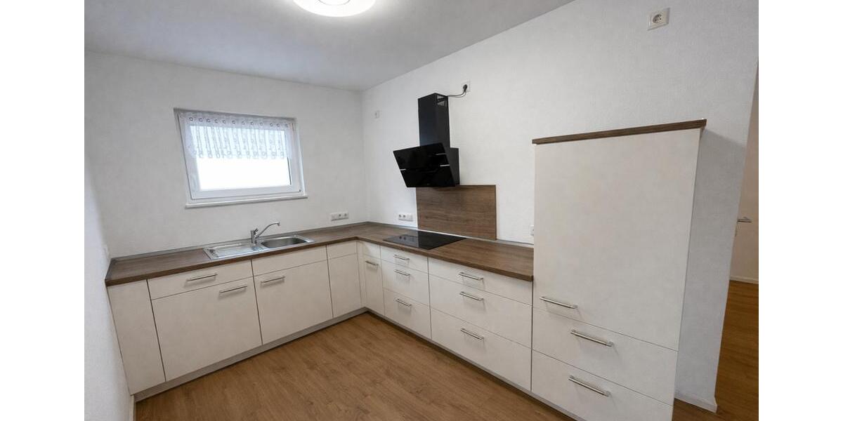 Etagenwohnung Oberhausen Alt-Oberhausen - 2 Zimmer, 68 m&sup2;, 700&euro; | Angebot:25220410