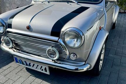 Mini Cooper 56.891 km 24.300 &euro; Hilden 40721